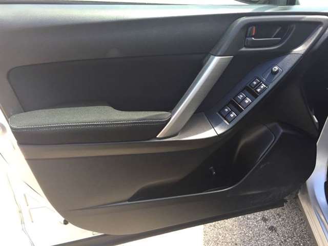 Subaru Forester 2014 photo 7